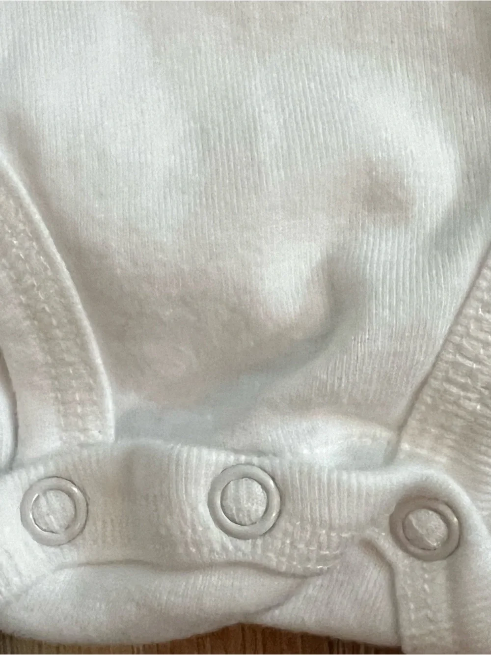 Carter's | White Long-Sleeve Bodysuit Embroidered Reindeer with Red Scarf Sz 6M